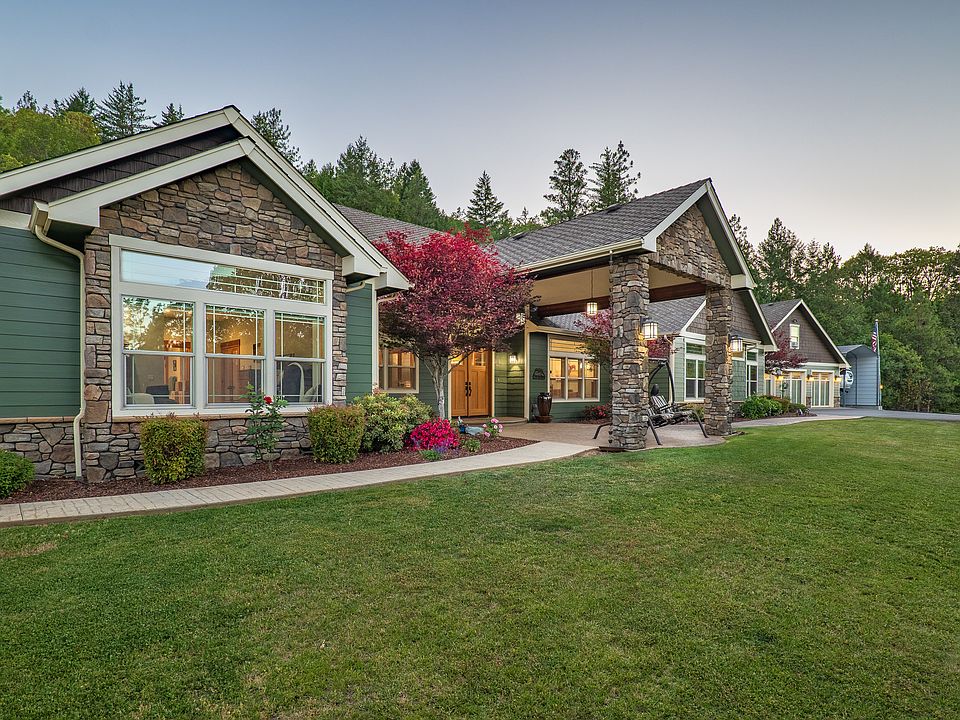 1st image of 1321 Falcon Crest Ln