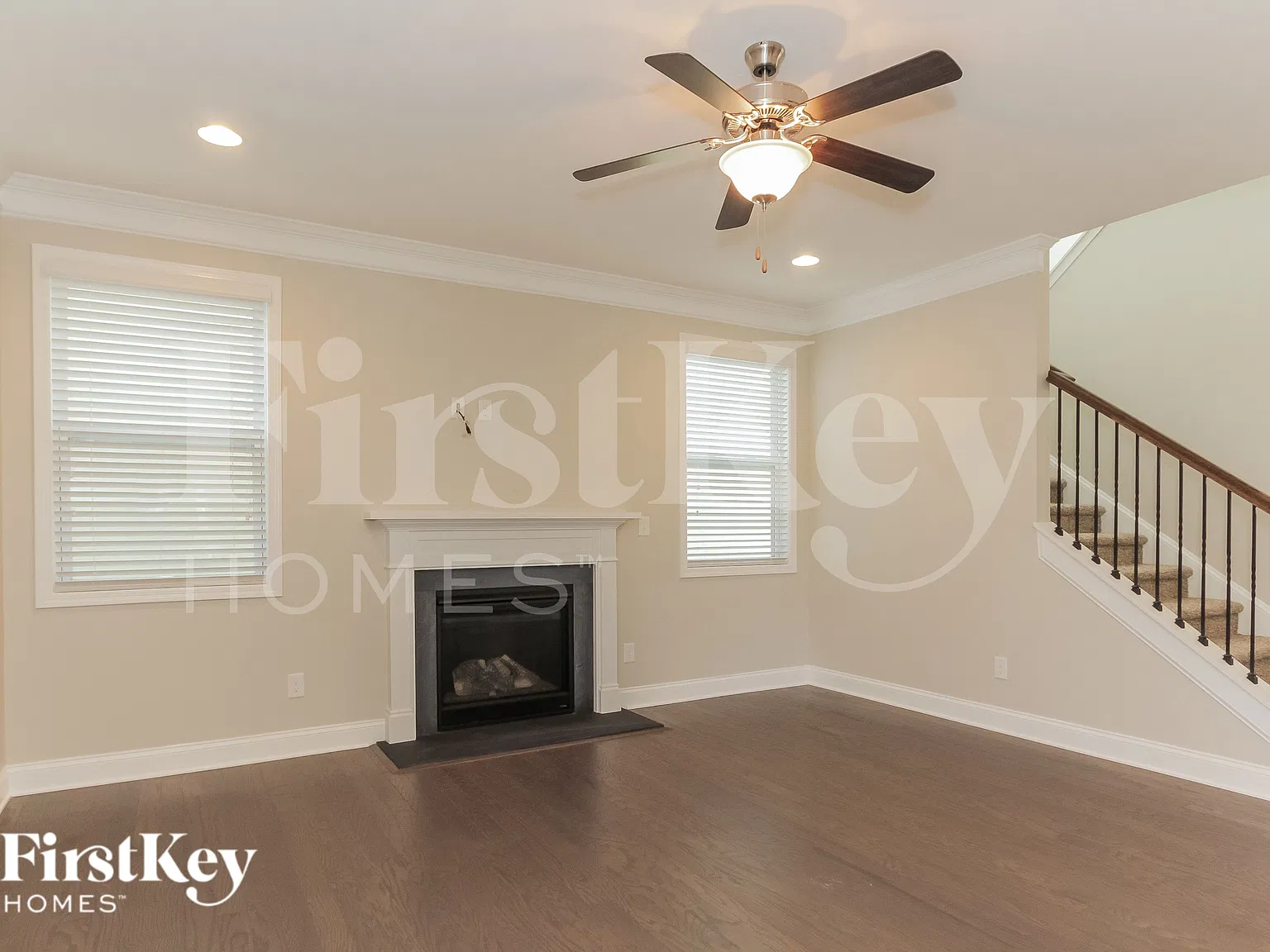4 bed, 2.5 bath, 2905 sqft, $2,870 — Photo 4