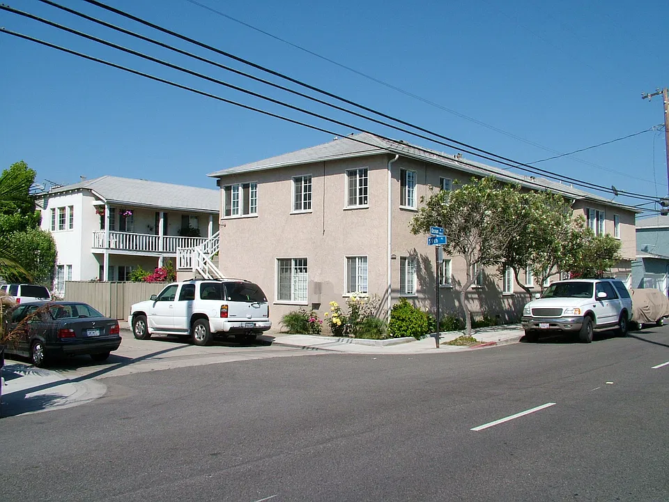 5901 E Ocean Blvd #3