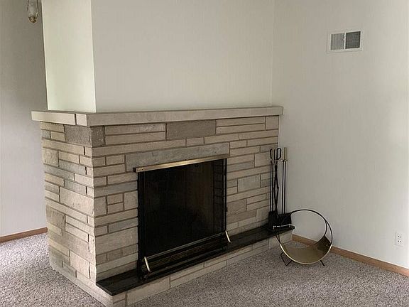 3rd image of 1523 W West Aire Ave
