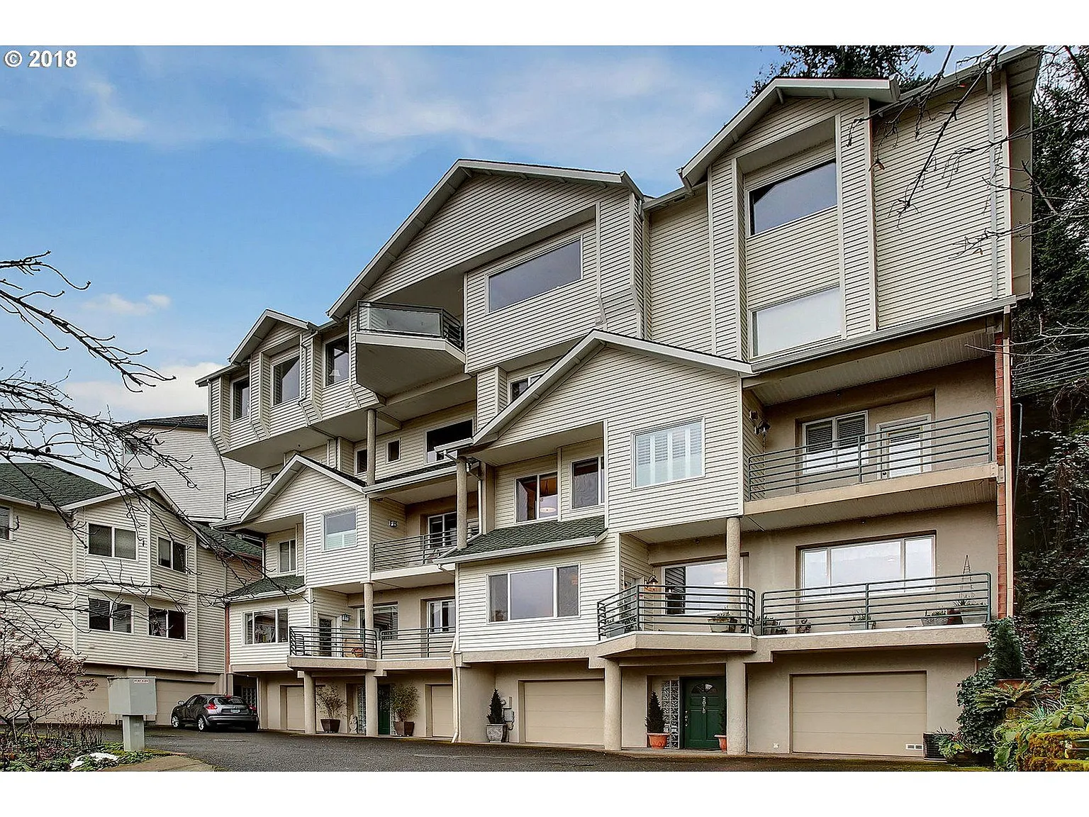 2078 SW 10th Ave #3 photo 1