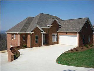 5th image of 835 Harris Dr