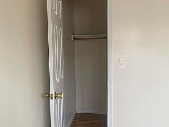 4th image of 4619 88th St APT 2D