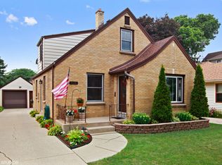 2935 S 44th St, Milwaukee, WI 53219