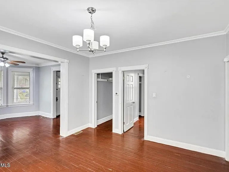 9 Kent St #1 — Photo 8