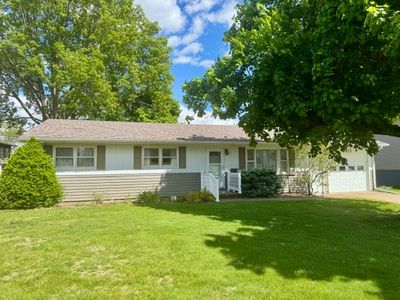 2613 N 11th St, Clinton, IA, 52732