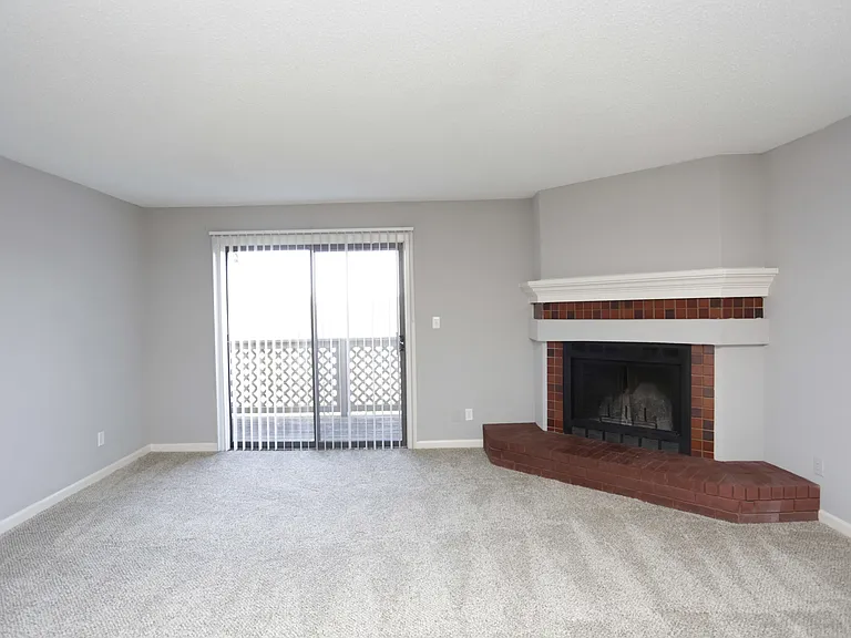 Perry 81 — Photo 26