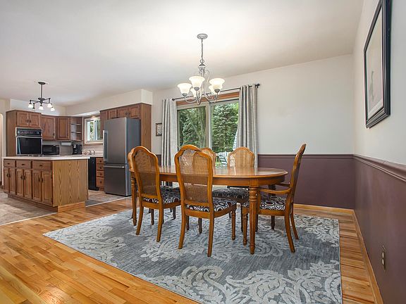 2nd image of 364 Watkins Ln