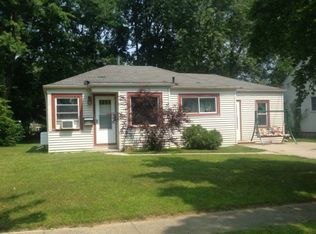 209 Arbury Pl, Midland, MI 48640