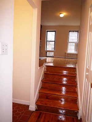 Rented by DSA Realty | media 28