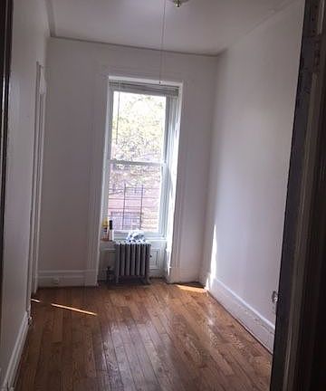 2nd image of 445 Willoughby Ave #1