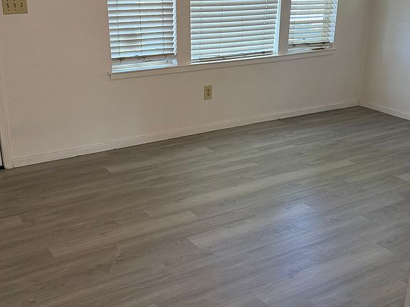 4th image of 2724 N El Dorado St