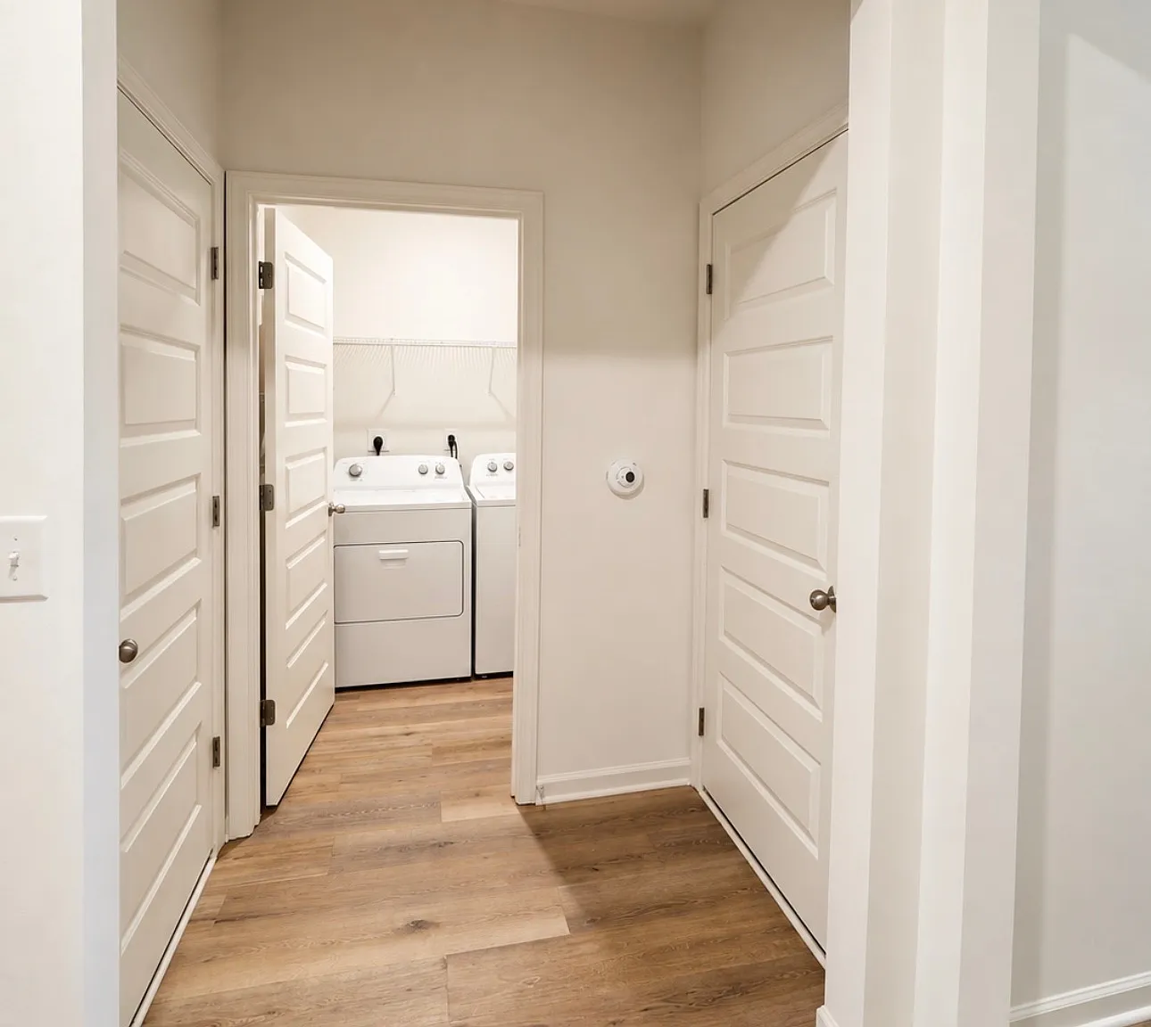 3 bed, 1617 sqft, $2,250 — Photo 3