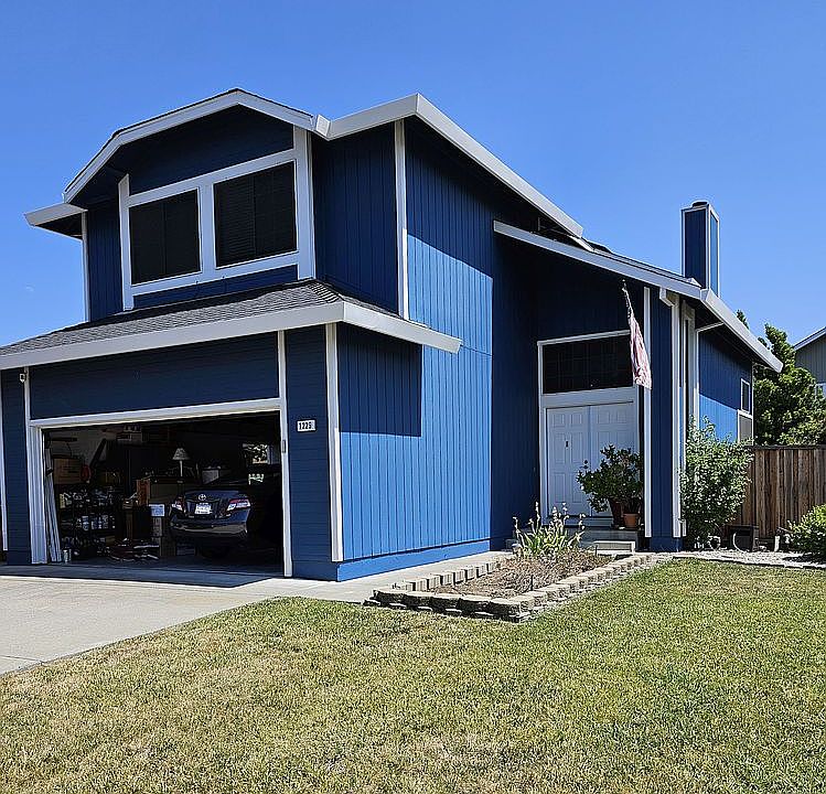 2nd image of 1229 Cinnabar Way