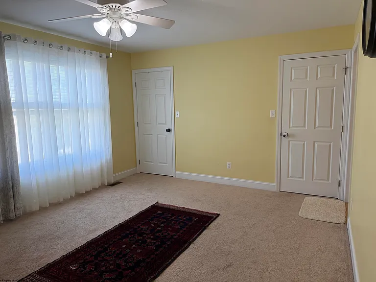 309 Sonoma Way — Photo 8