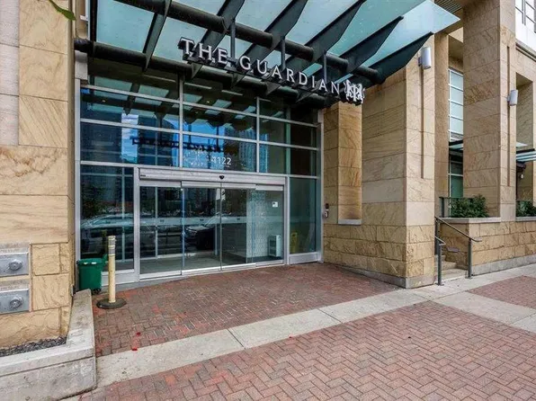 1122 3rd St SE Unit 1202, Calgary, AB T2G 1H7