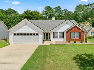 919 Harbins Pass Dr, Dacula, GA 30019