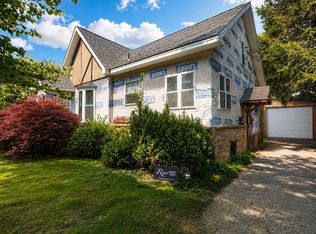 121 S Barton St, New Buffalo, MI 49117