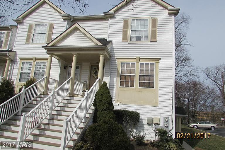 1st image of 1428 Nutwood Ct