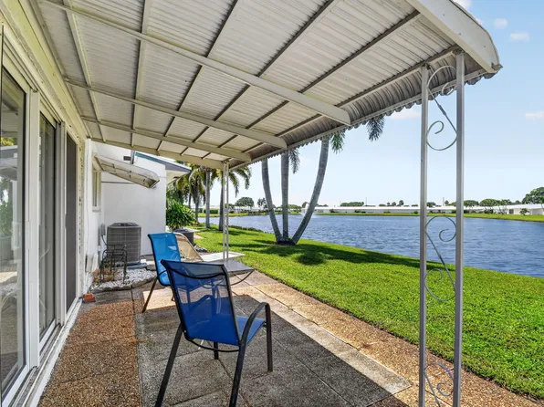 701 SW LAKE Court #109, Boynton Beach, FL 33426