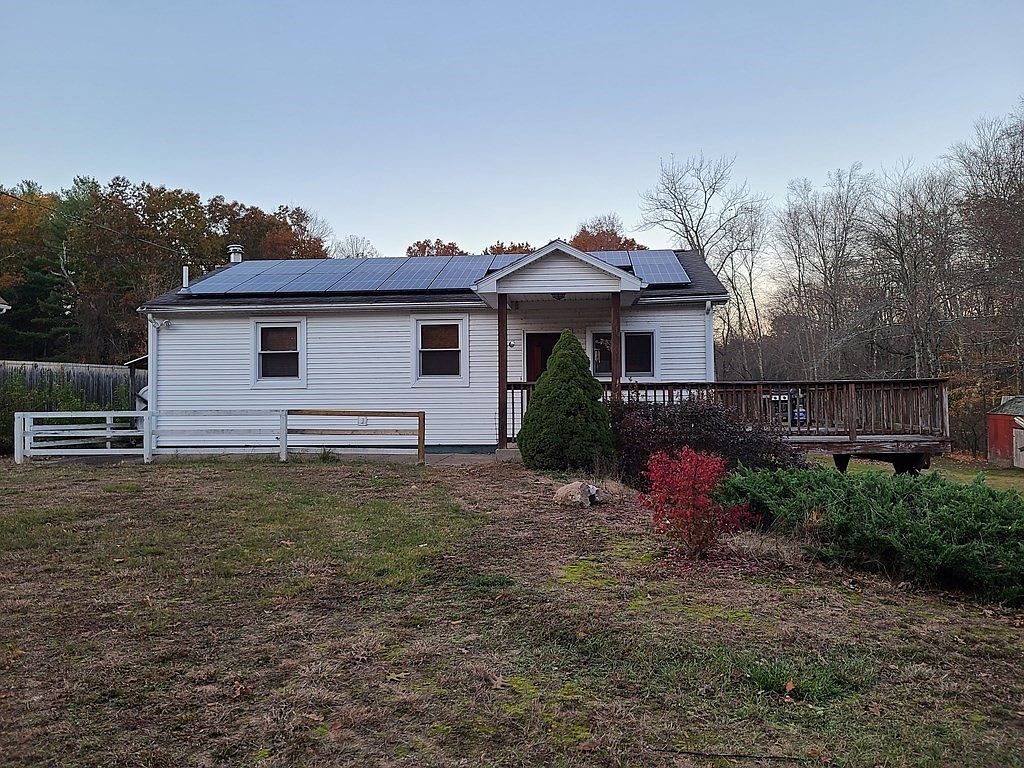 115 Batchelor St, Granby, MA 01033 Zillow