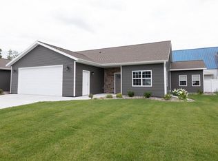 35 Angelo Ct, Stevens Point, WI 54481