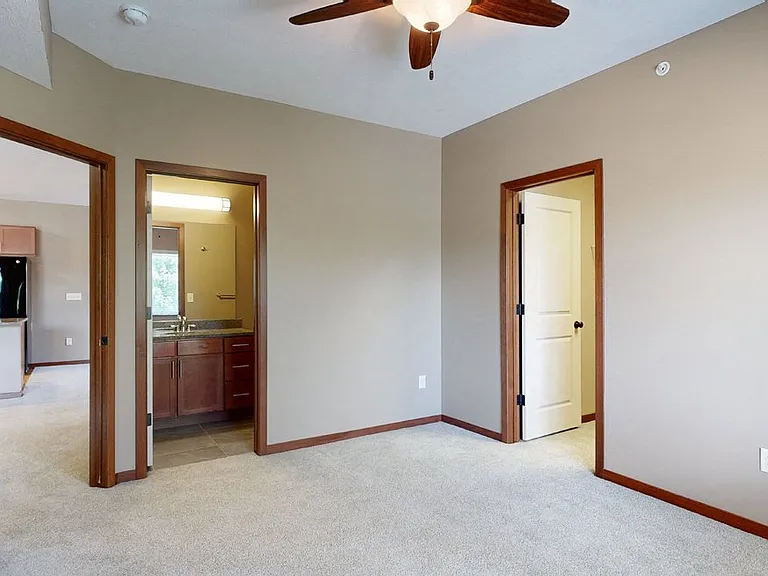 Villas of Omaha at Butler Ridge — Photo 145