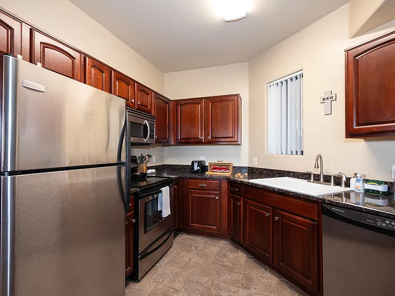 2550 E River Rd #15303 — Photo 6