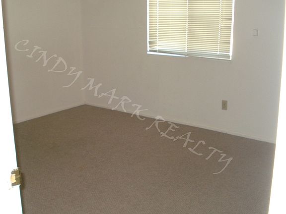 2nd image of 73756 Cactus Dr #B