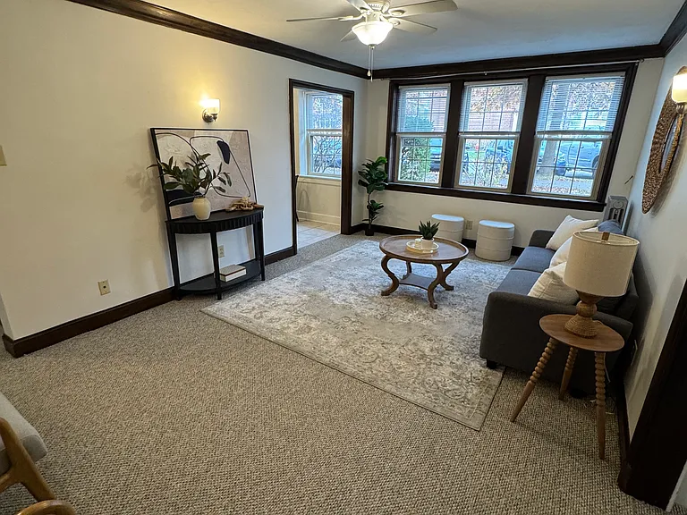 1360 W Clifton Blvd #1 — Photo 8