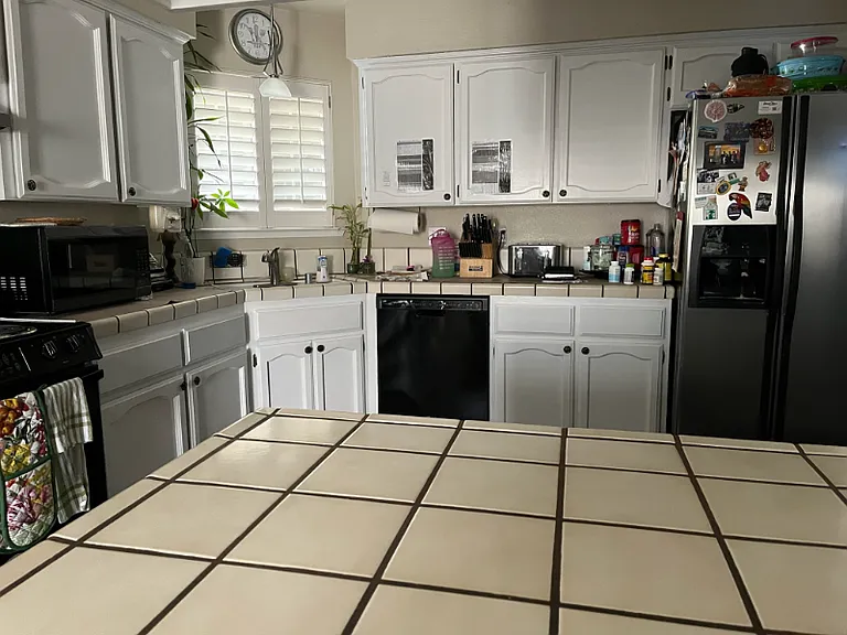 4115 W Regency Ave — Photo 3