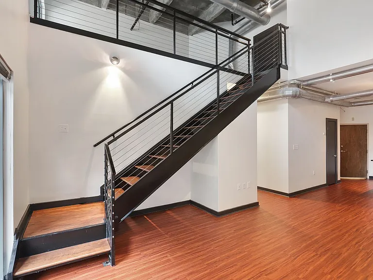17th Street Lofts — Photo 33