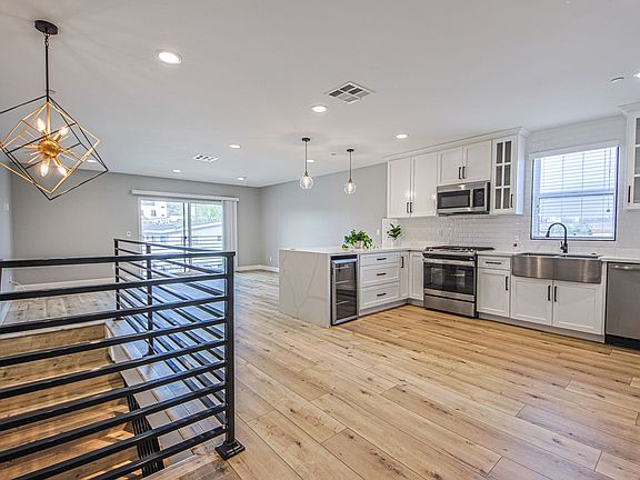 3rd image of 5355 Lexington Ave #53555