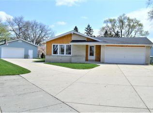 5446 S 24th St, Milwaukee, WI 53221