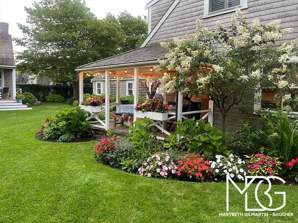 28 Morey Ln, Nantucket, MA 02554