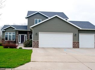 1545 Cornerstone Ln SE, Owatonna, MN 55060