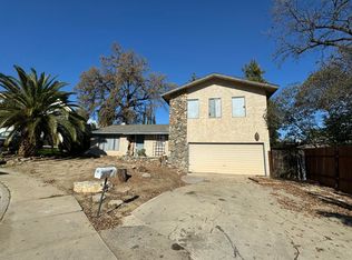 110 Olivewood Ct, Porterville, CA 93257