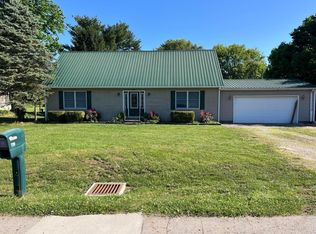720 Swackhammer Rd, Circleville, OH 43113