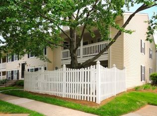 10198B Ashbrooke Ct, Oakton, VA 22124
