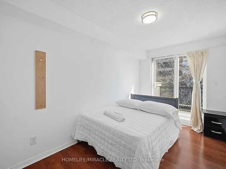 3049 Finch Ave W #2002 — Photo 34