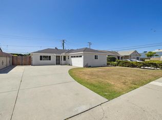 512 E Nectarine St, Oxnard, CA 93033