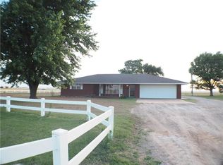 3036 Bethel Rd, Hydro, OK 73048