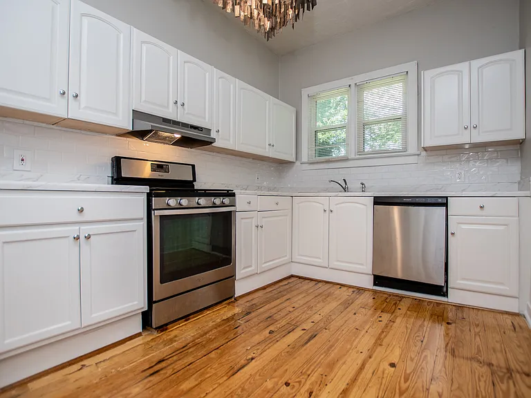 1818 Taylor Ave — Photo 31