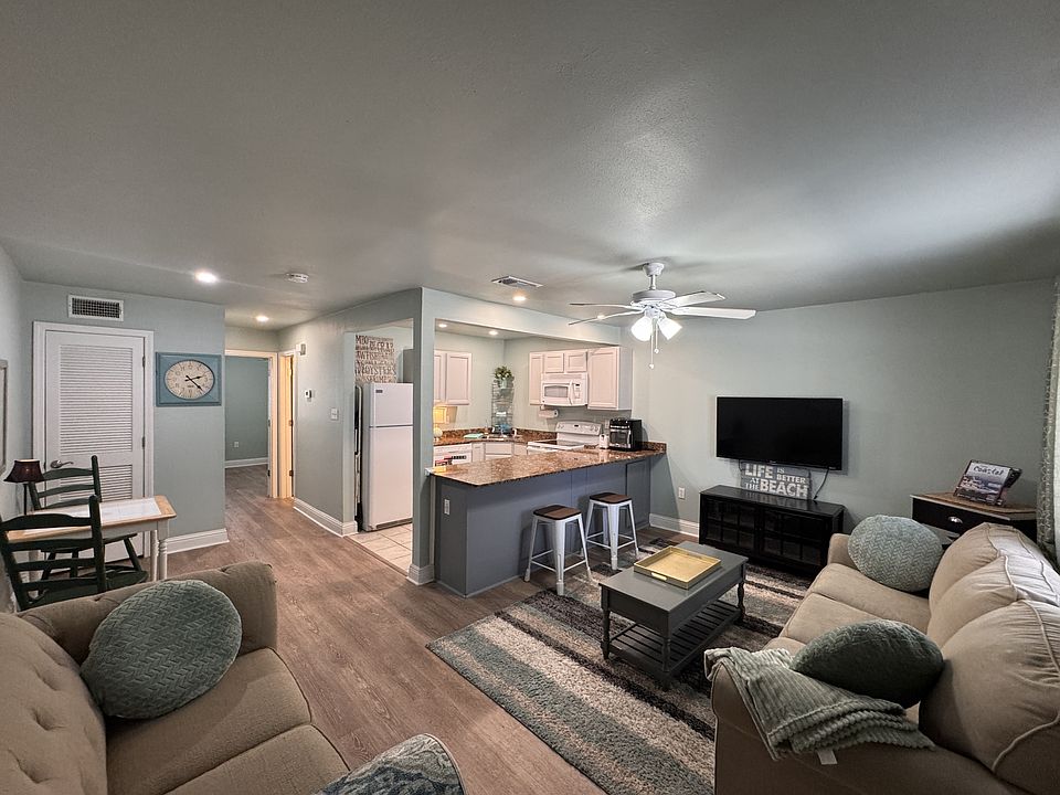 1st image of 1664 Beach Blvd Unit 1-D70
