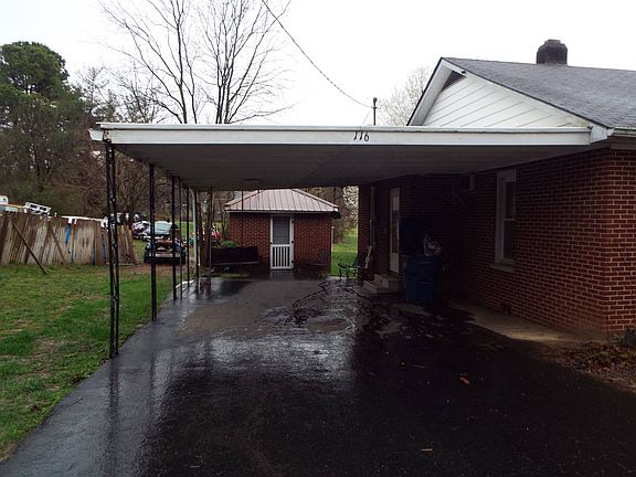 3rd image of 116 N Yandell St