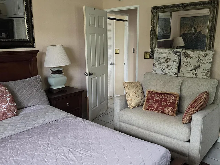 106 Main H Mount Pleasant Bay — Photo 33