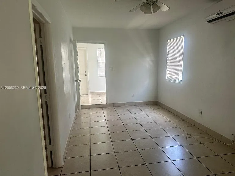 61 NW 24th Ave #RF — Photo 5