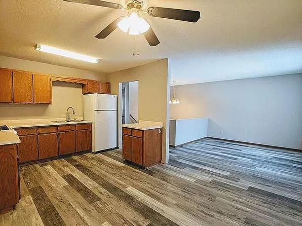 230 Leighton Dr APT 2, Big Lake, MN 55309
