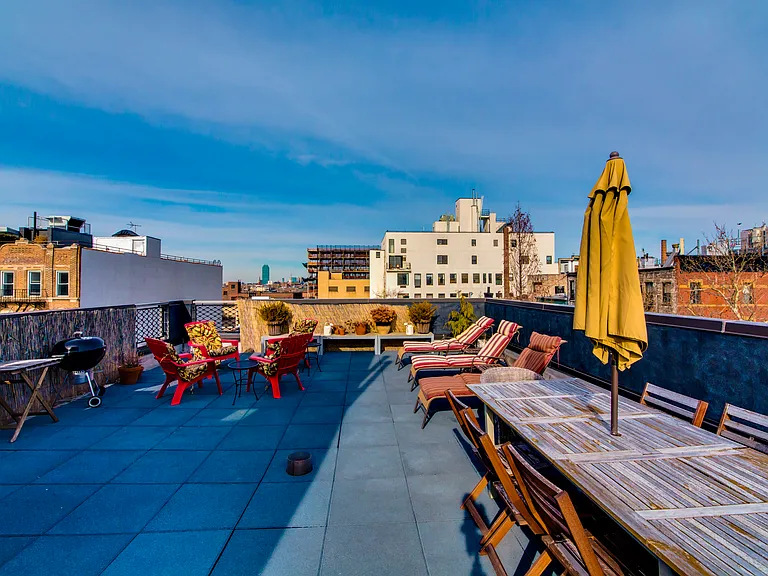 74 N 8th St #2 — Photo 15