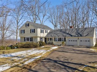 3 W Ledge Rd, Glastonbury, CT 06033